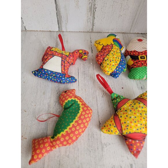 Patchwork variety santa star horse bird ornament Xmas set - Picture 5 of 6
